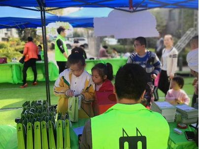 貓先生智能廢品回收箱，再生資源收集柜，小區垃圾回收站生產廠家